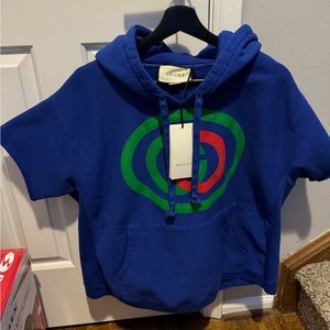 Men’s Gucci cropped short-sleeved hoodie